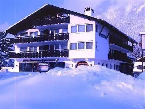 Hotel Rheinischer Hof - Chambres