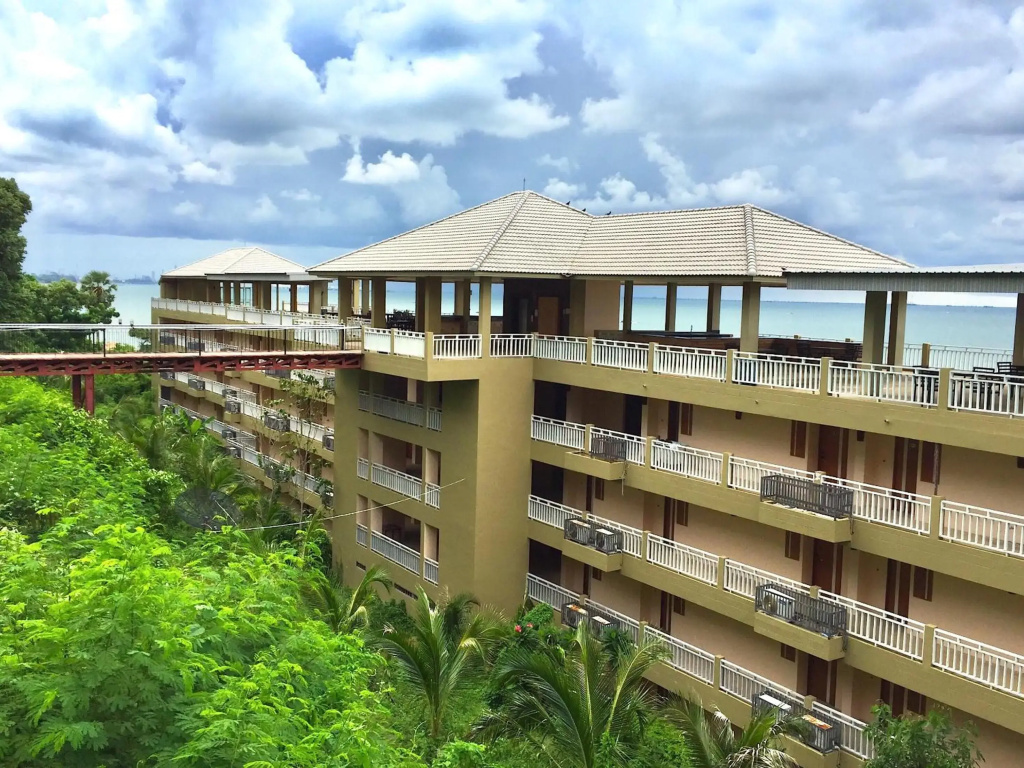 Royal Phala Cliff Beach Resort and Spa - фото 14