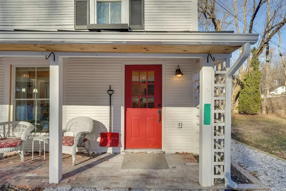 Inviting Chittenden Apartment Near Pico Mountain!