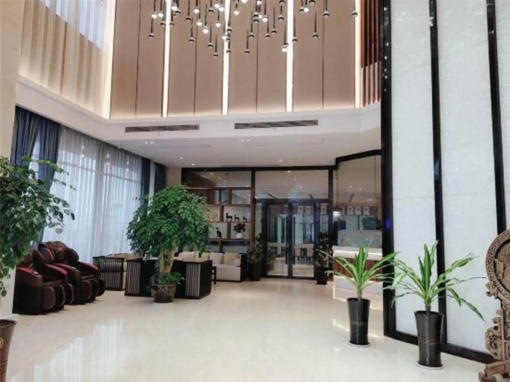 Sovereign Garden Hotel
