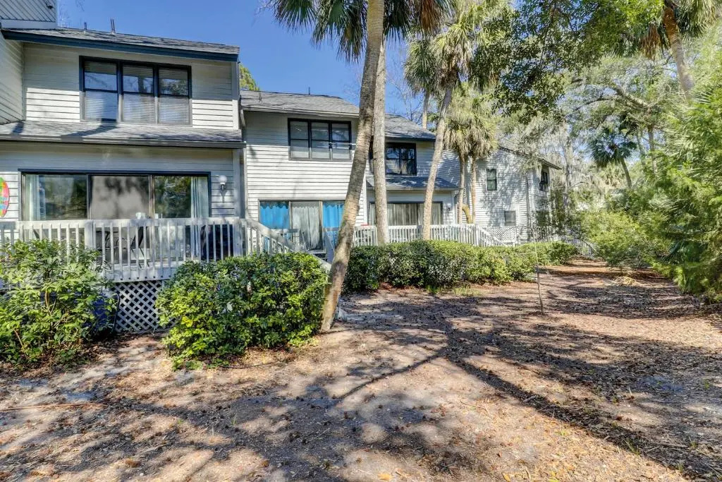 81 Ocean Breeze 2 BR condo Forest Beach