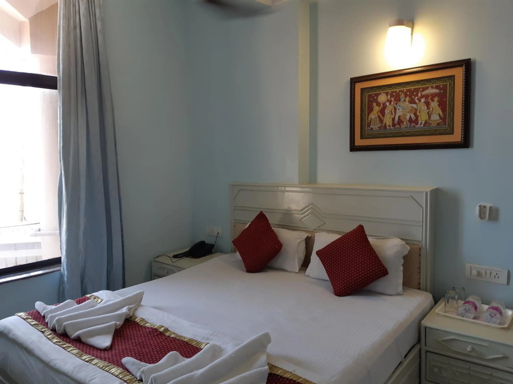 Hotel Niladri Premium — 3