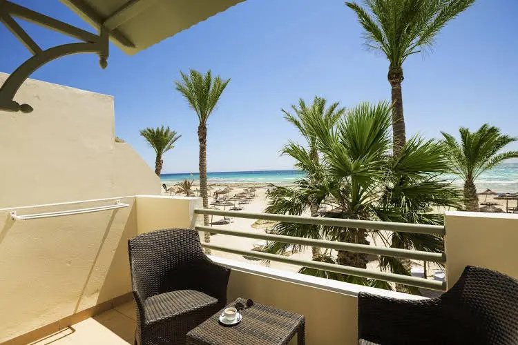 Balcony & Terrace