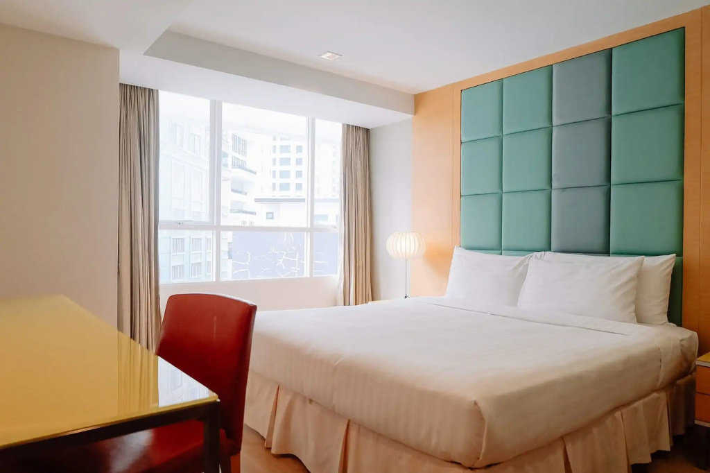 Urbana Langsuan Hotel — фото