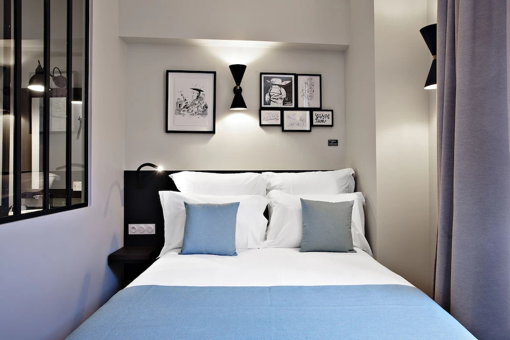 Classic Double room (full double bed)