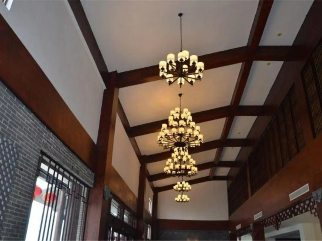 Shuimo Jiangnan Hotel