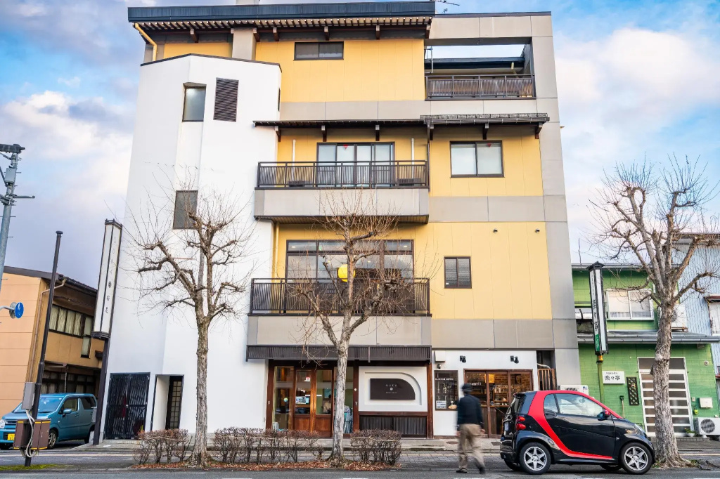Guest House Ouka - Hostel