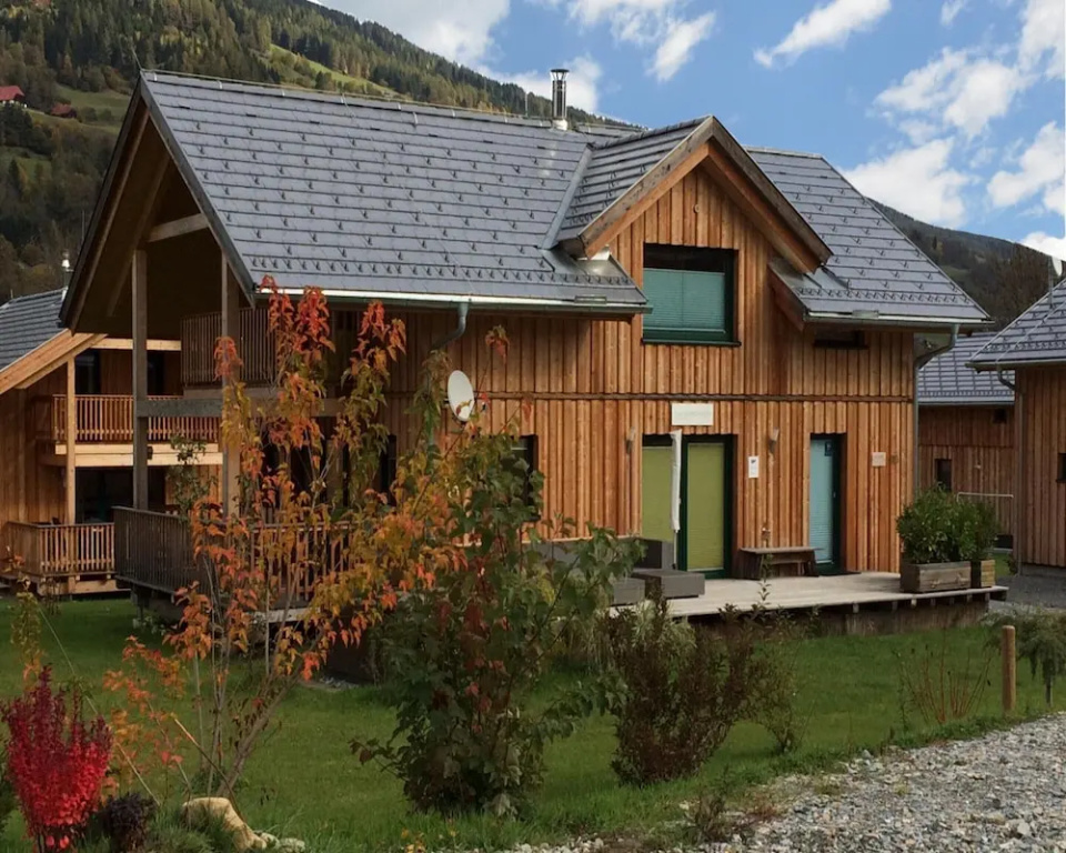 Amazing Chalet With Sauna