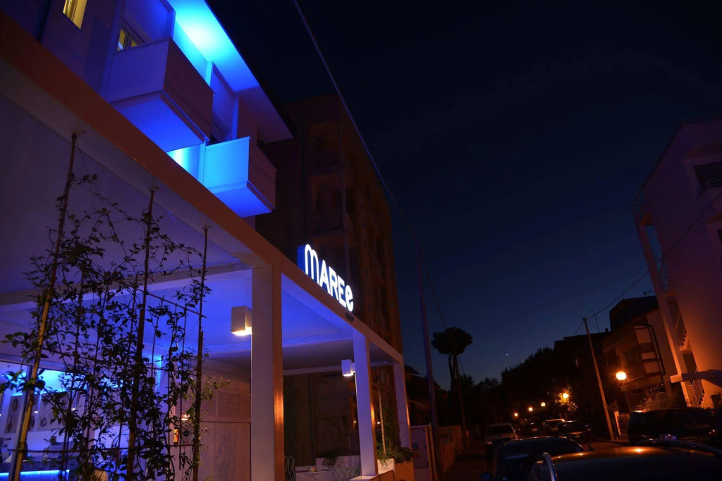 Maree Hotel