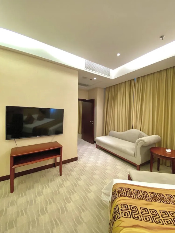 Люкс в Пекин Палас Soluxe Hotel Astana