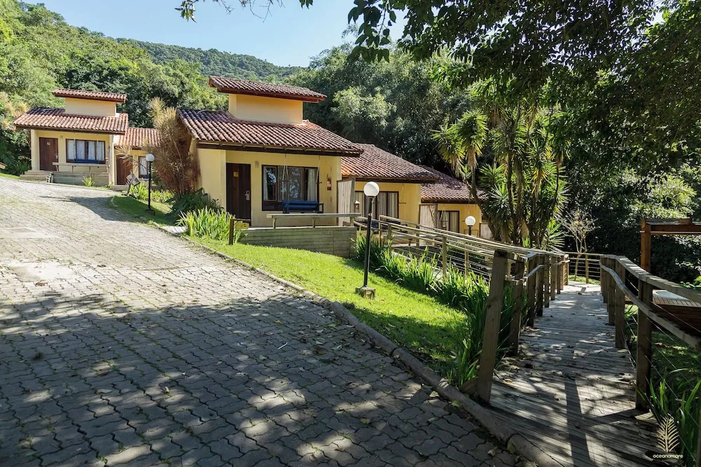 Standard Chalet