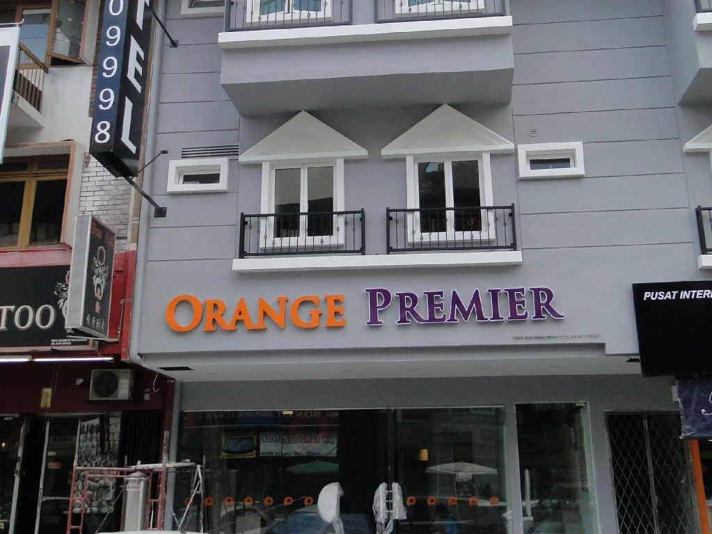 Orange Premier Hotel Taman Segar - Chambres