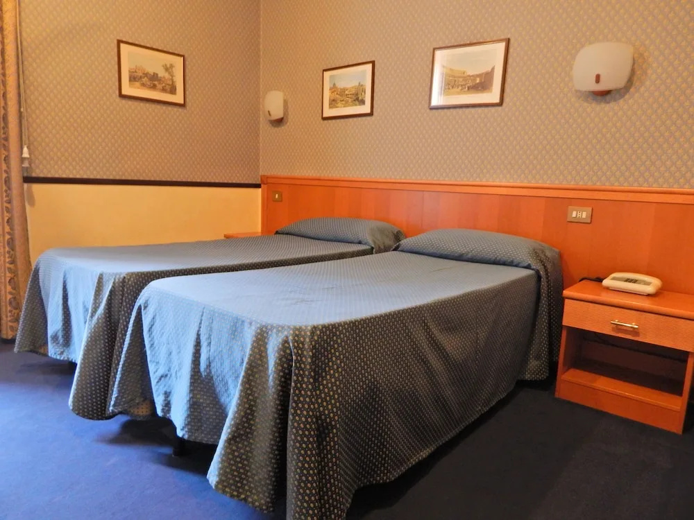 Economy Double room (full double bed)