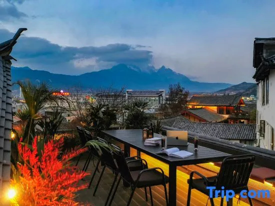 Lumist·One Page Winter|Panoramic view of the snow-capped mountains·Sky Garden Meisu