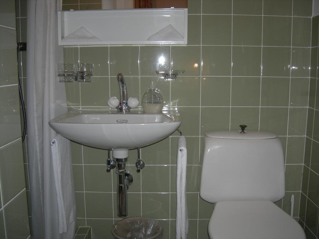 Image 9