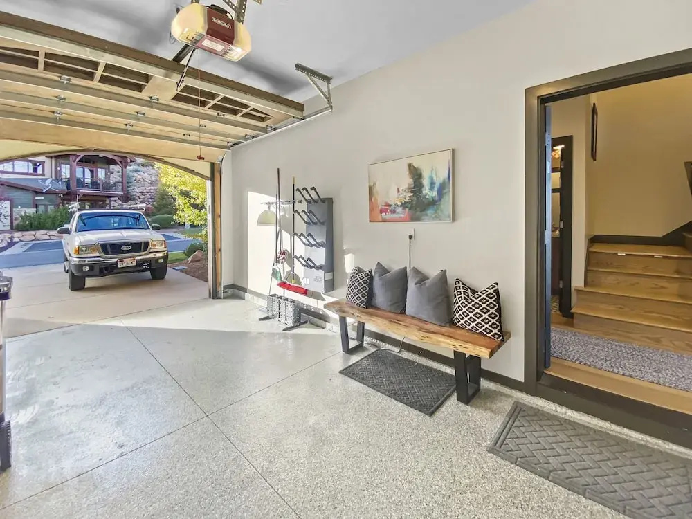 4202 Modern Vibe At Fairway Springs 3 Bedroom Home