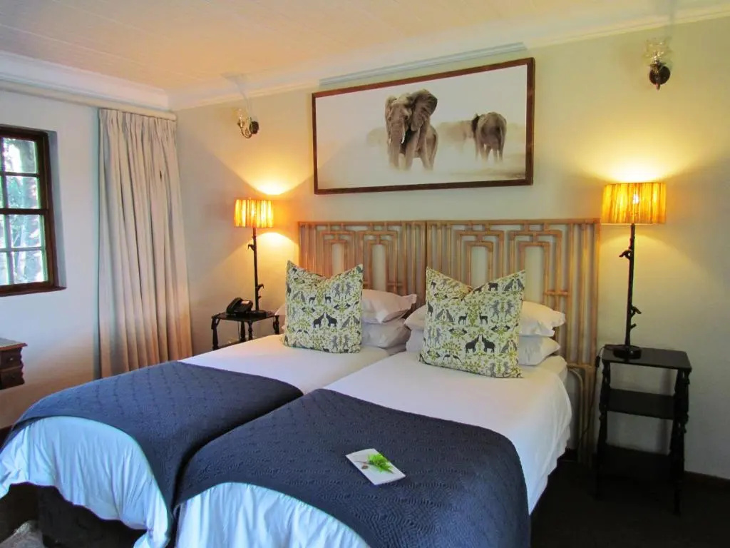 Standard Double room with river view (full double bed)