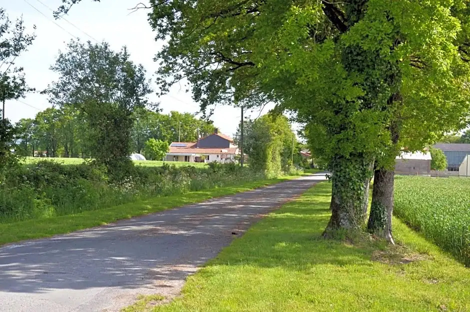 Voir la photo 2 — Gîtes la Lande