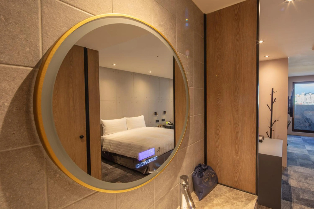 Roaders Plus Hotel Theme — 4