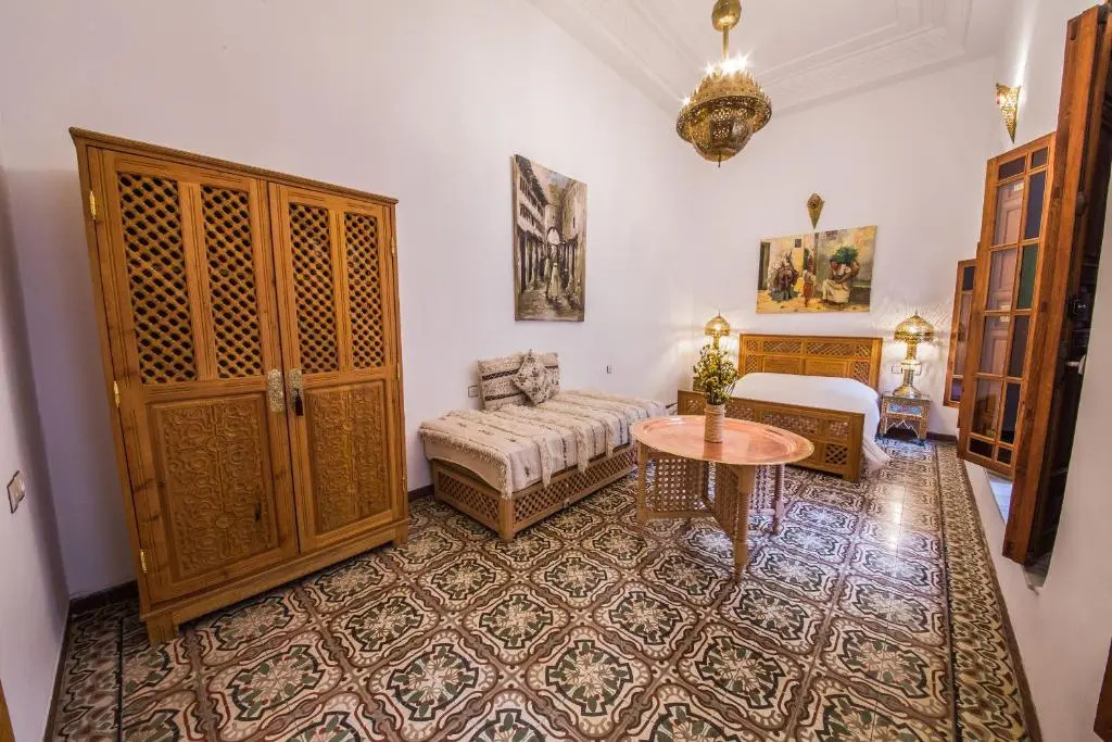 Standard Double room (full double bed)