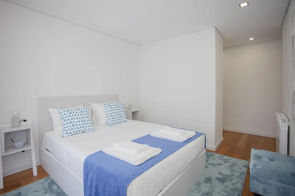 Liiiving-Luxury River View Apartment VII