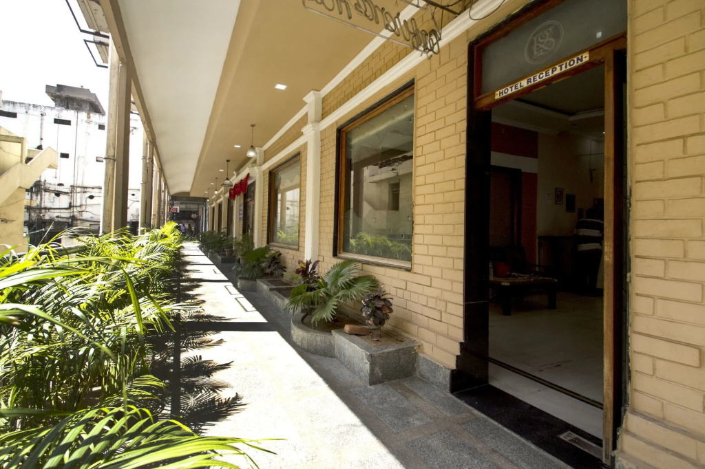 OYO 7976 Dilsukhnagar