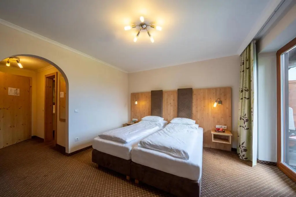 Hotel Karlwirt - Chambres