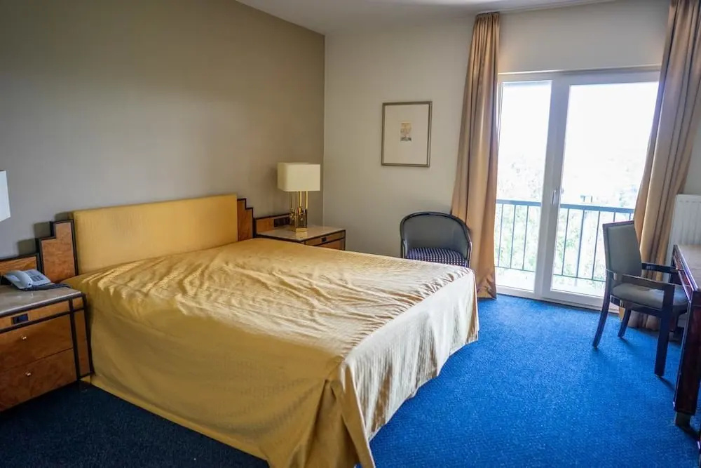 Superior Double room (full double bed)