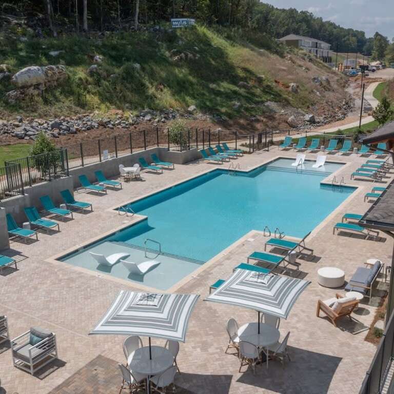 Отель 2BR Townhouse w Garage, фото 17