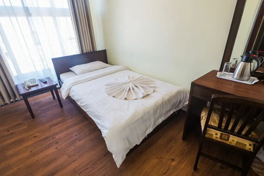 Deluxe Single room