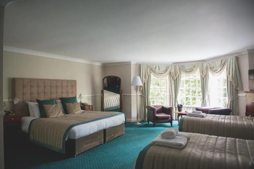 Mere Court Hotel - Chambres