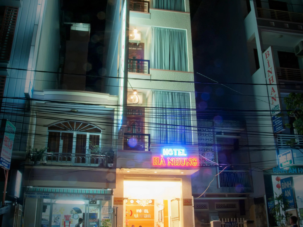 Ha Nhung Hotel