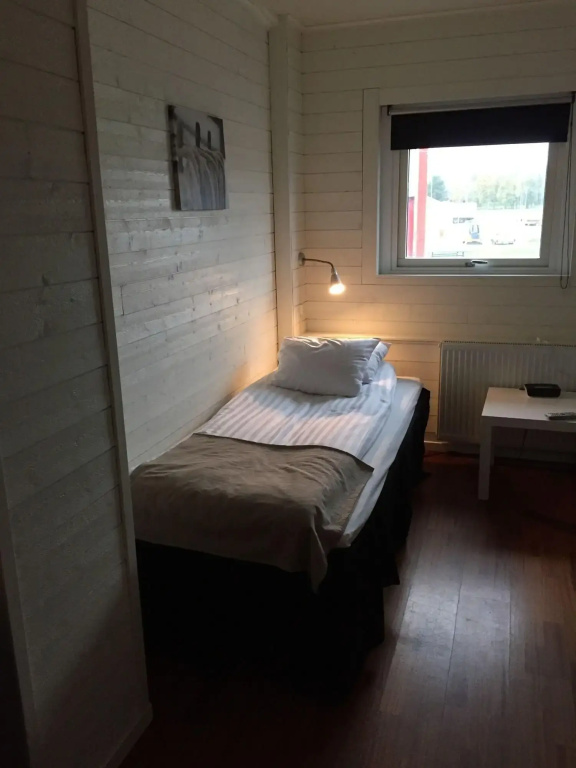 Hotell E10 - Général
