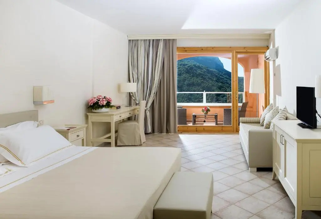 Boutique Hotel Torre di Cala Piccola - Chambres