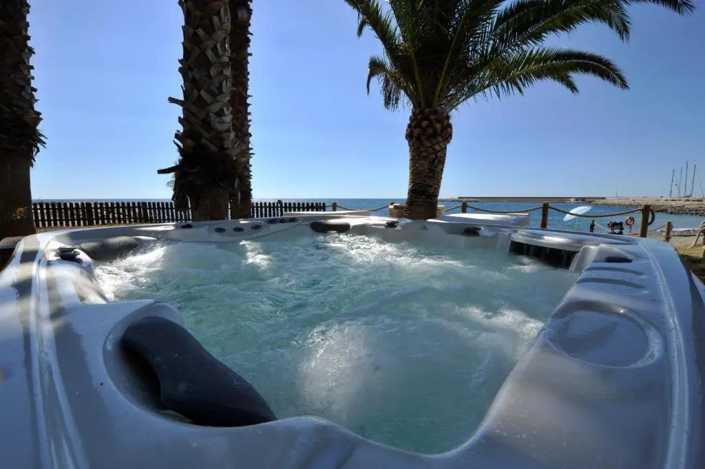 Aregai Marina Hotel & Residence - Général