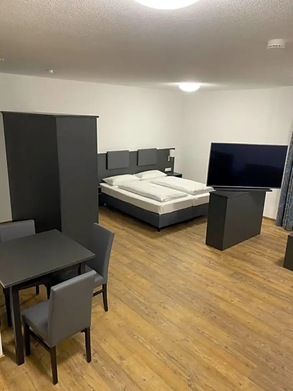 Melvi Hotel Goeppingen - Chambres