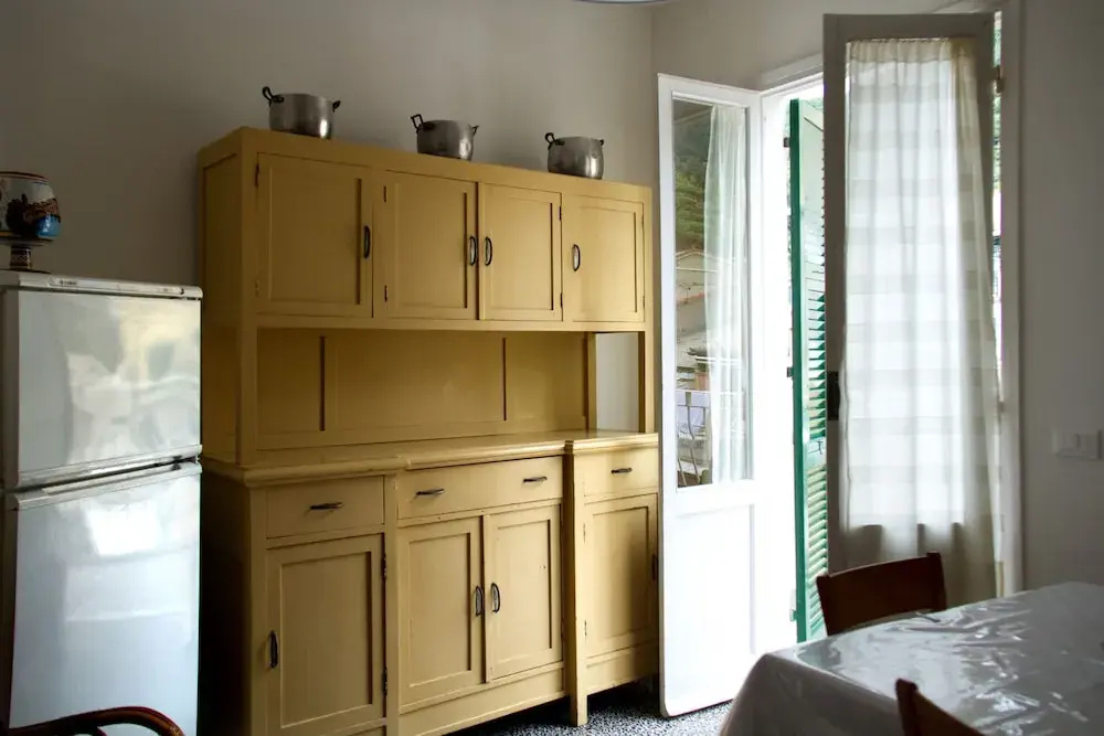 Deluxe Double room (full double bed)