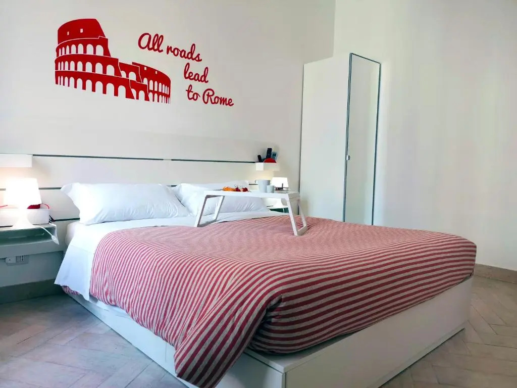 Deluxe Double room (full double bed)