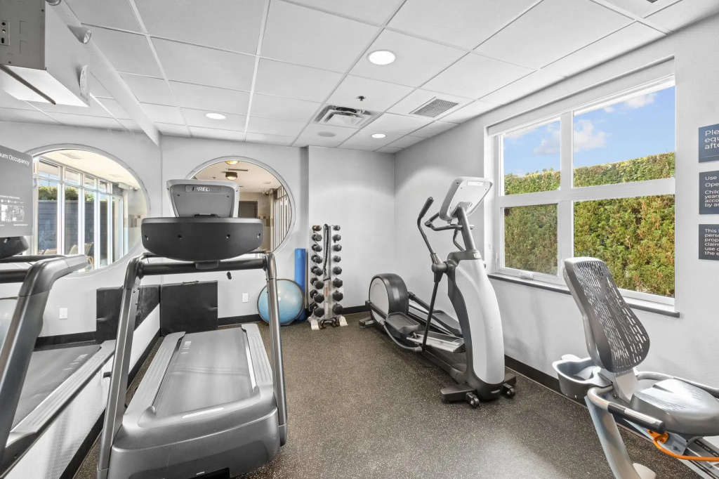 Holiday Inn Hotel & Suites Surrey East Cloverdale by IHG - Général