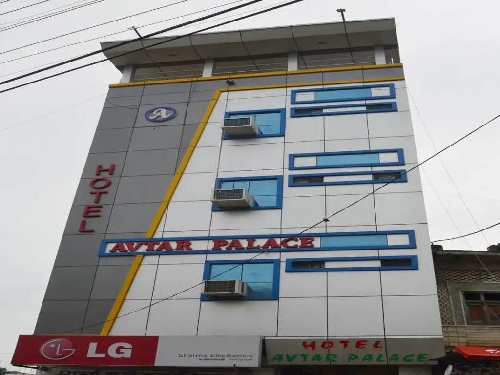 Hotel Avtar Palace