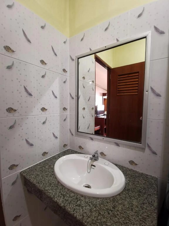 Superior Double room (full double bed)