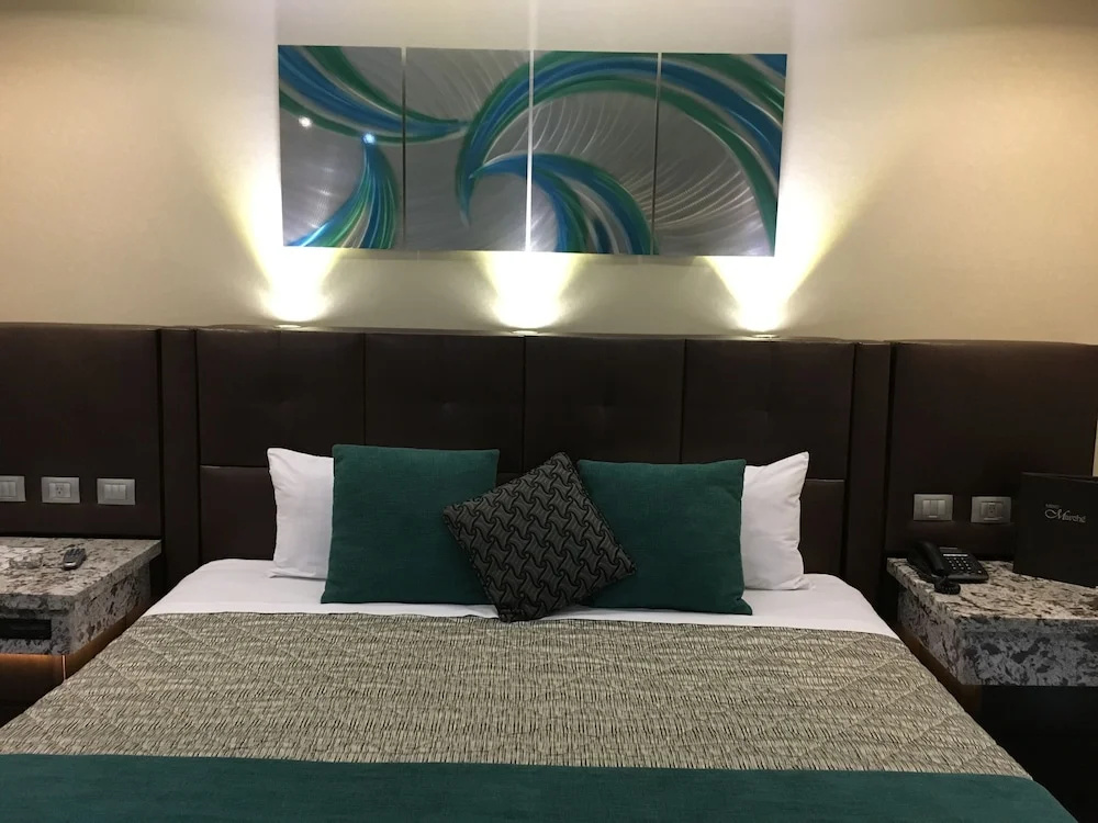 Standard Double Suite (full double bed)