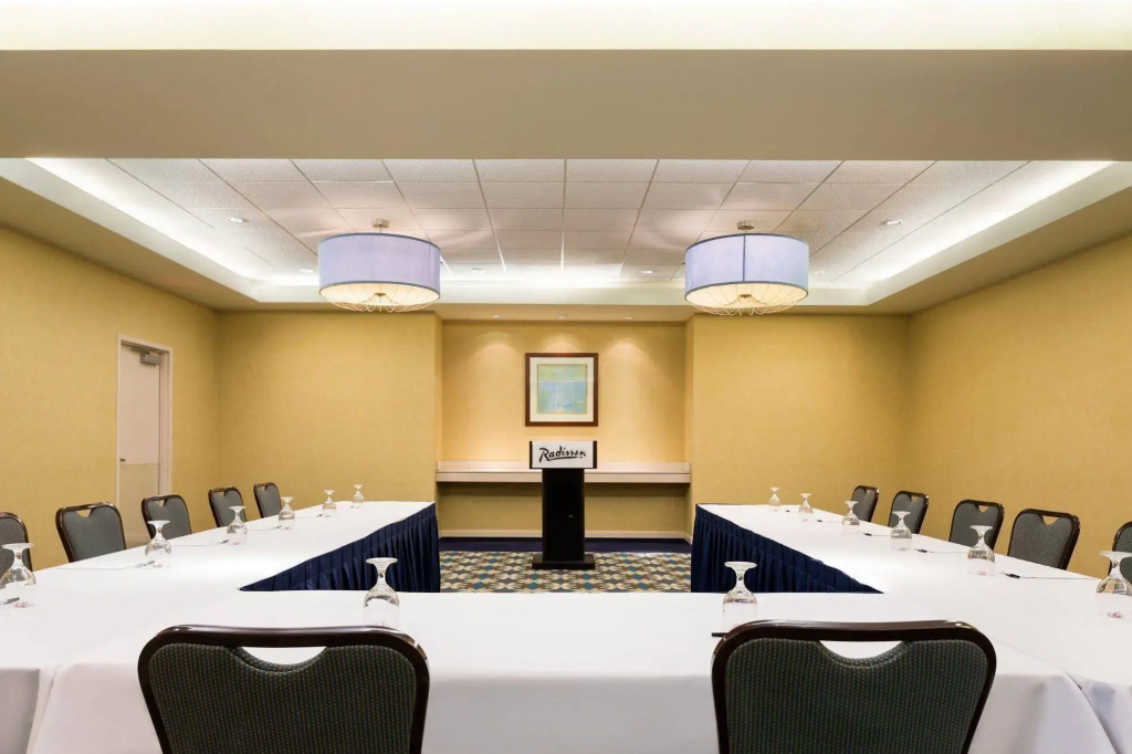 Delta Hotels by Marriott Toledo - Général