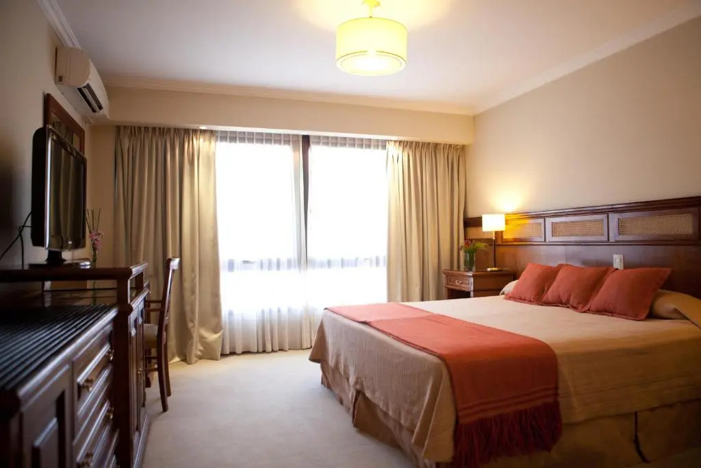 Executive Double room (full double bed)