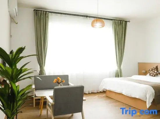 Standard Double room with view (full double bed)