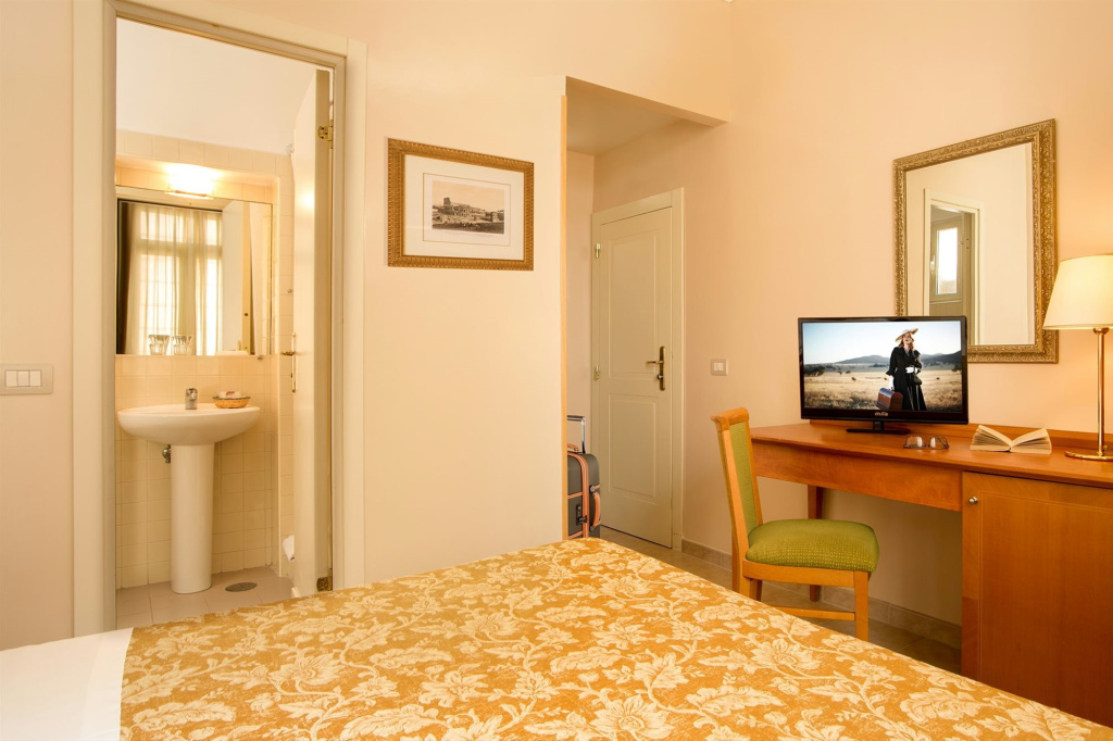 Hotel photo 26