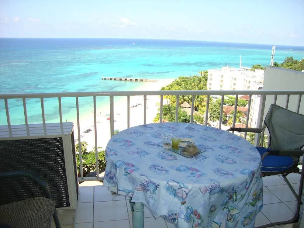 Ocean Suite Beach Front at Mobay Club