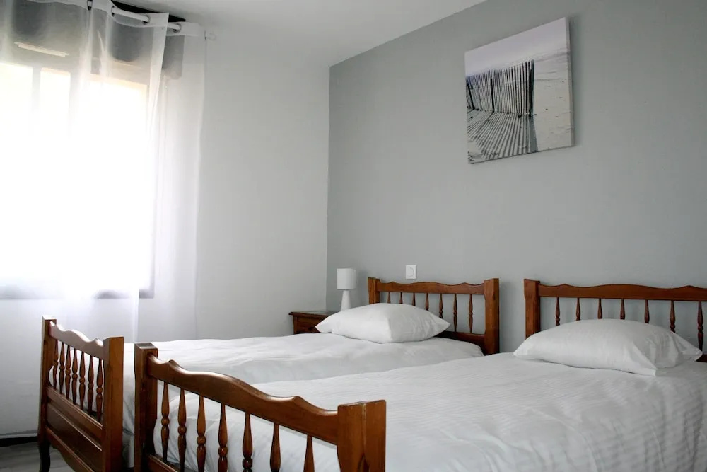 Standard Double room (twin beds)