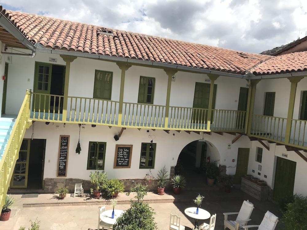 Niños Hotel Fierro