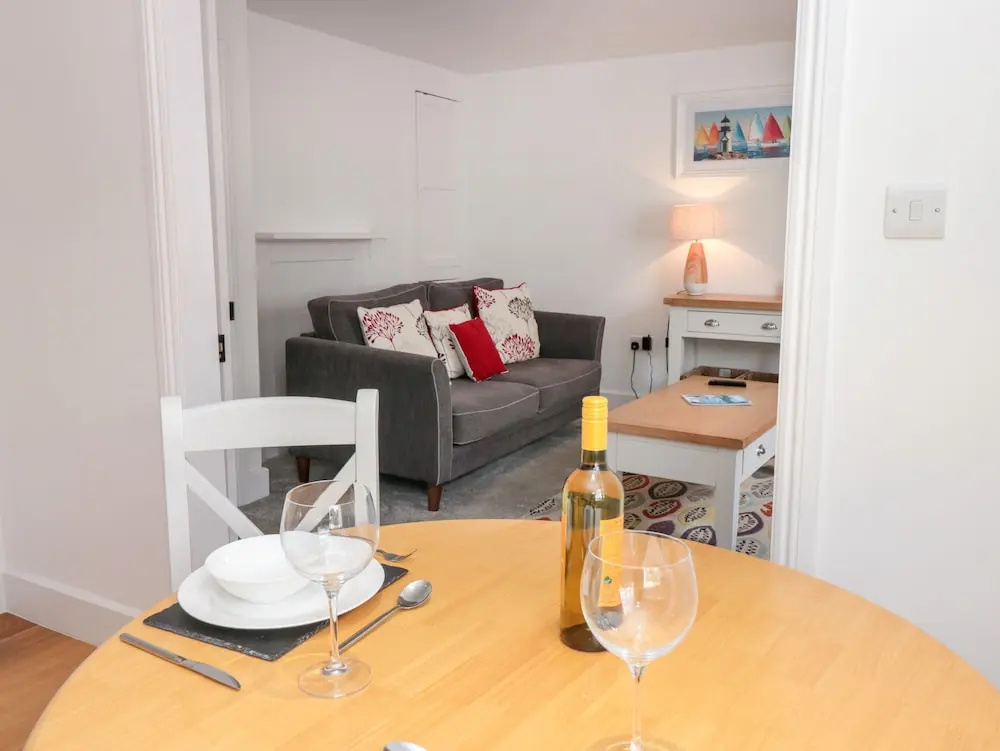 Apartment 2 22 Foss Street